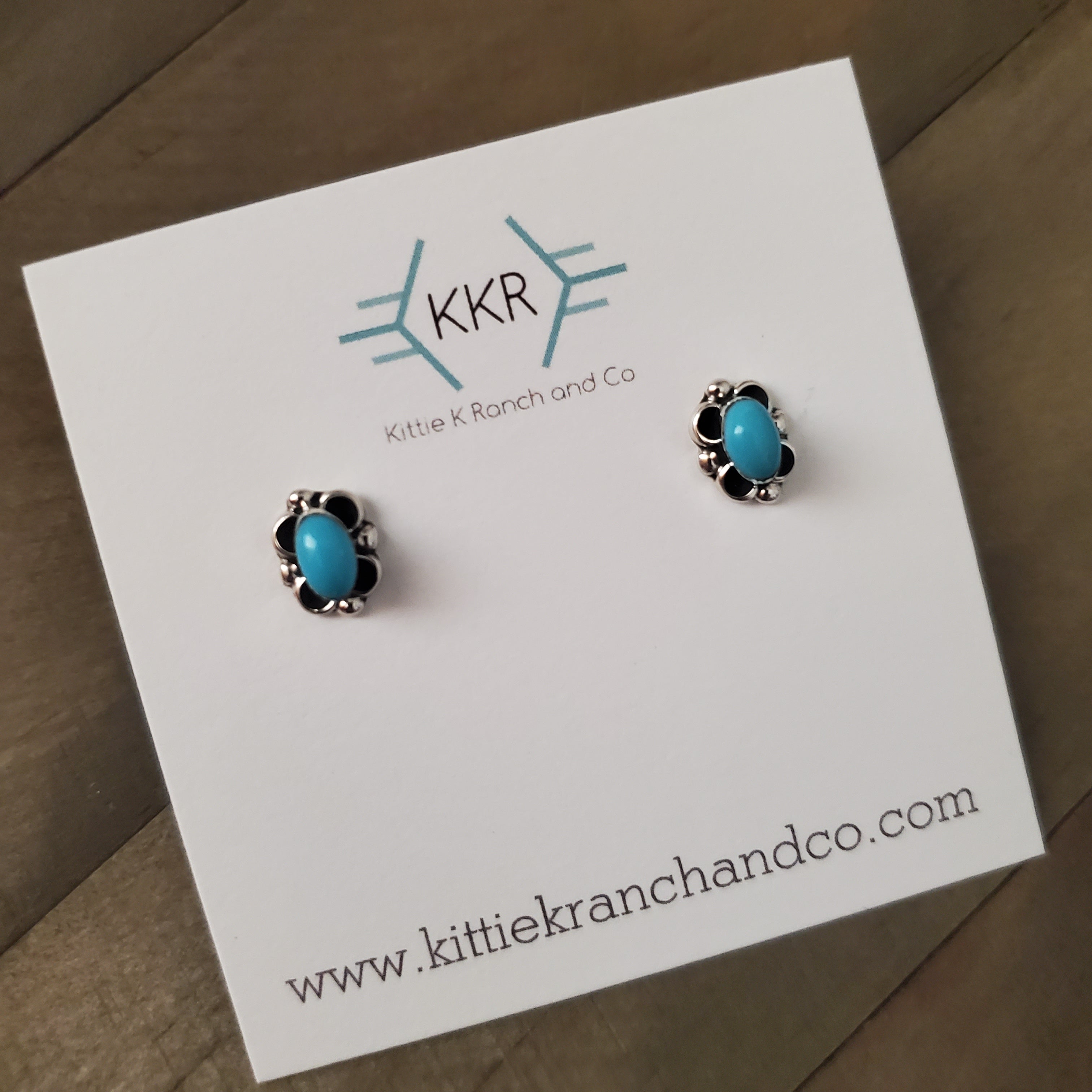 ZUNI TURQUOISE OVAL STUDS