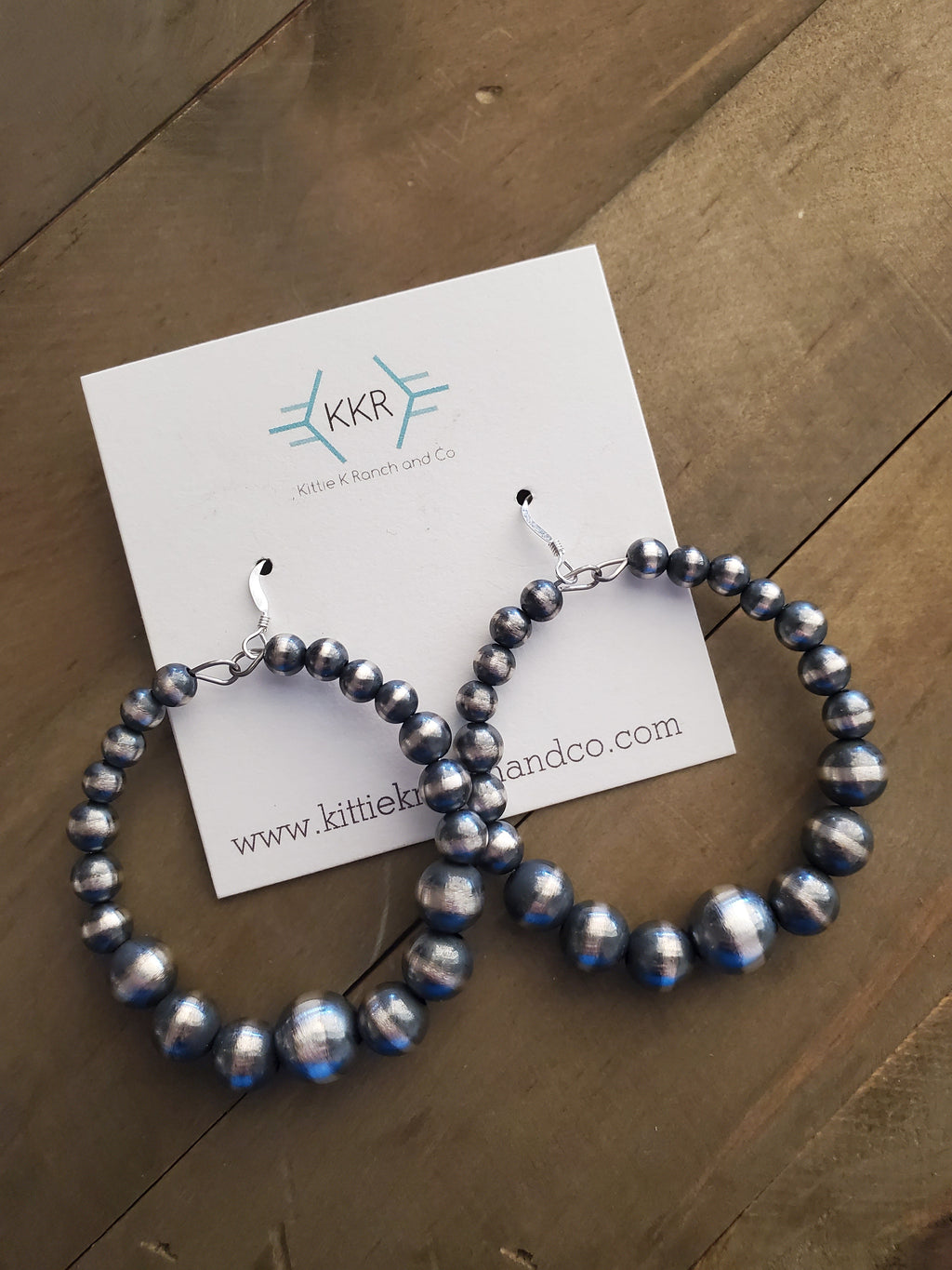 THE NAVAJO PEARL HOOP