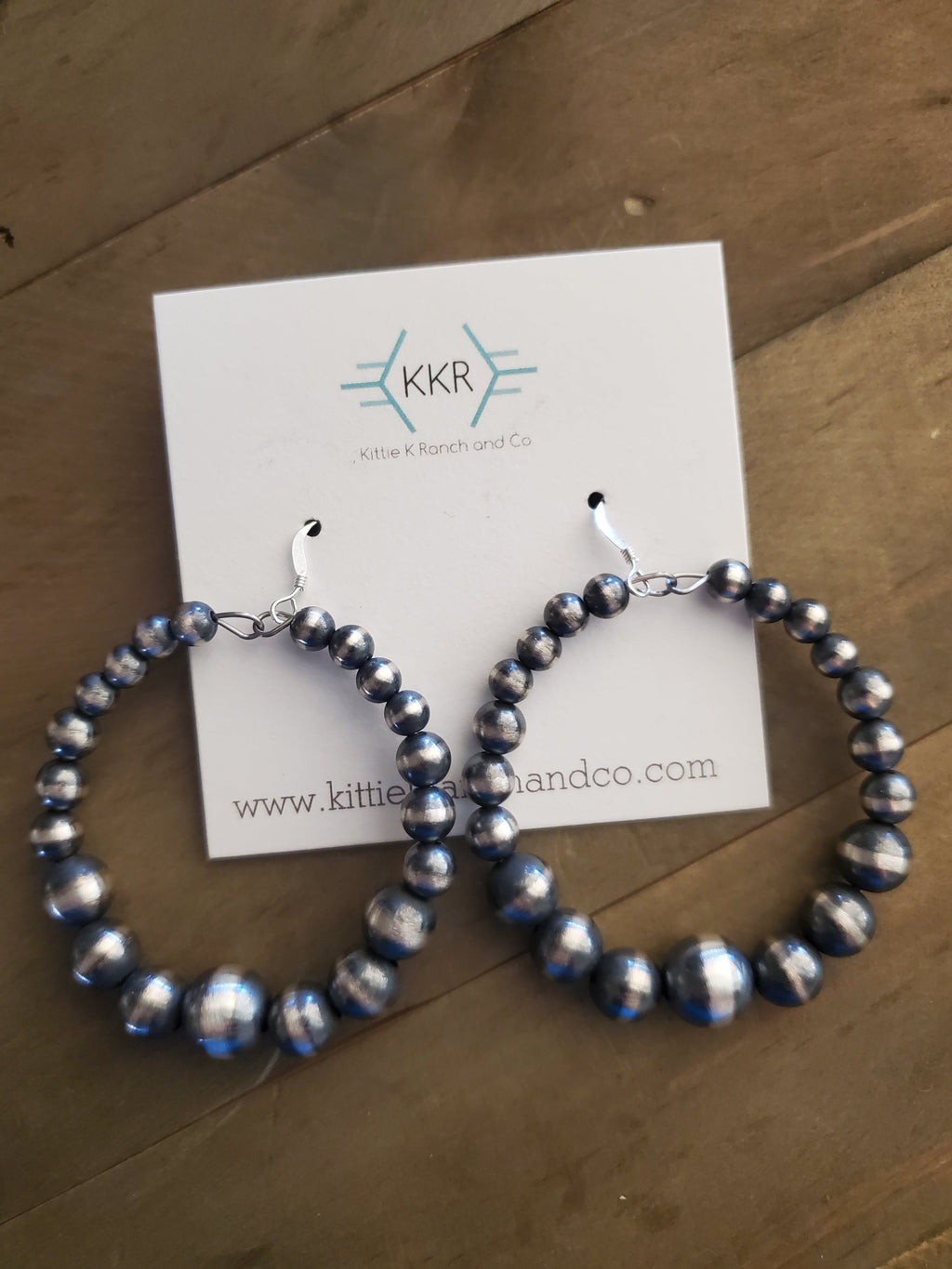 THE NAVAJO PEARL HOOP