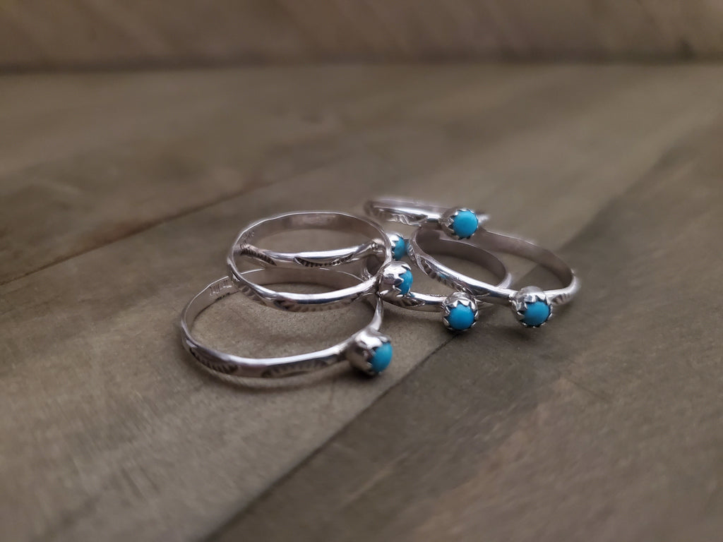 MARCUS GISHAL TINY DOT TURQUOISE RING