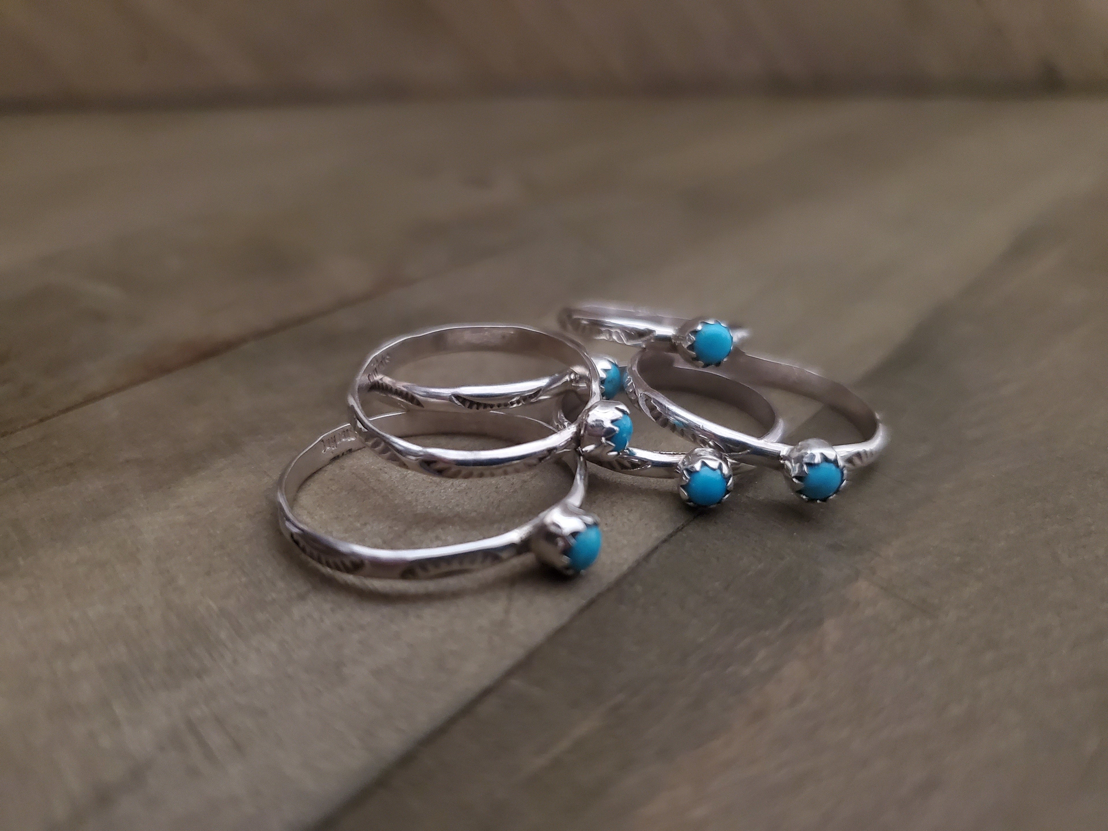 MARCUS GISHAL TINY DOT TURQUOISE RING