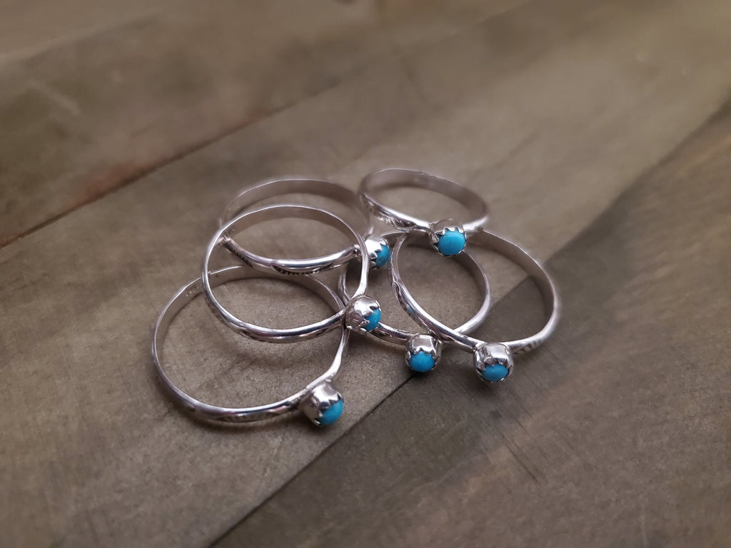 MARCUS GISHAL TINY DOT TURQUOISE RING