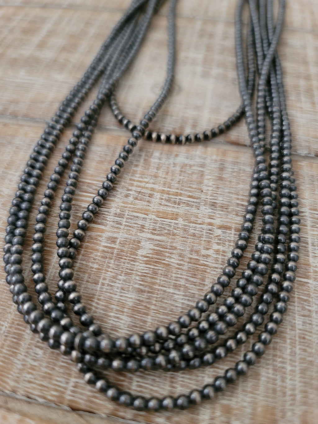 3 MM NAVAJO PEARLS