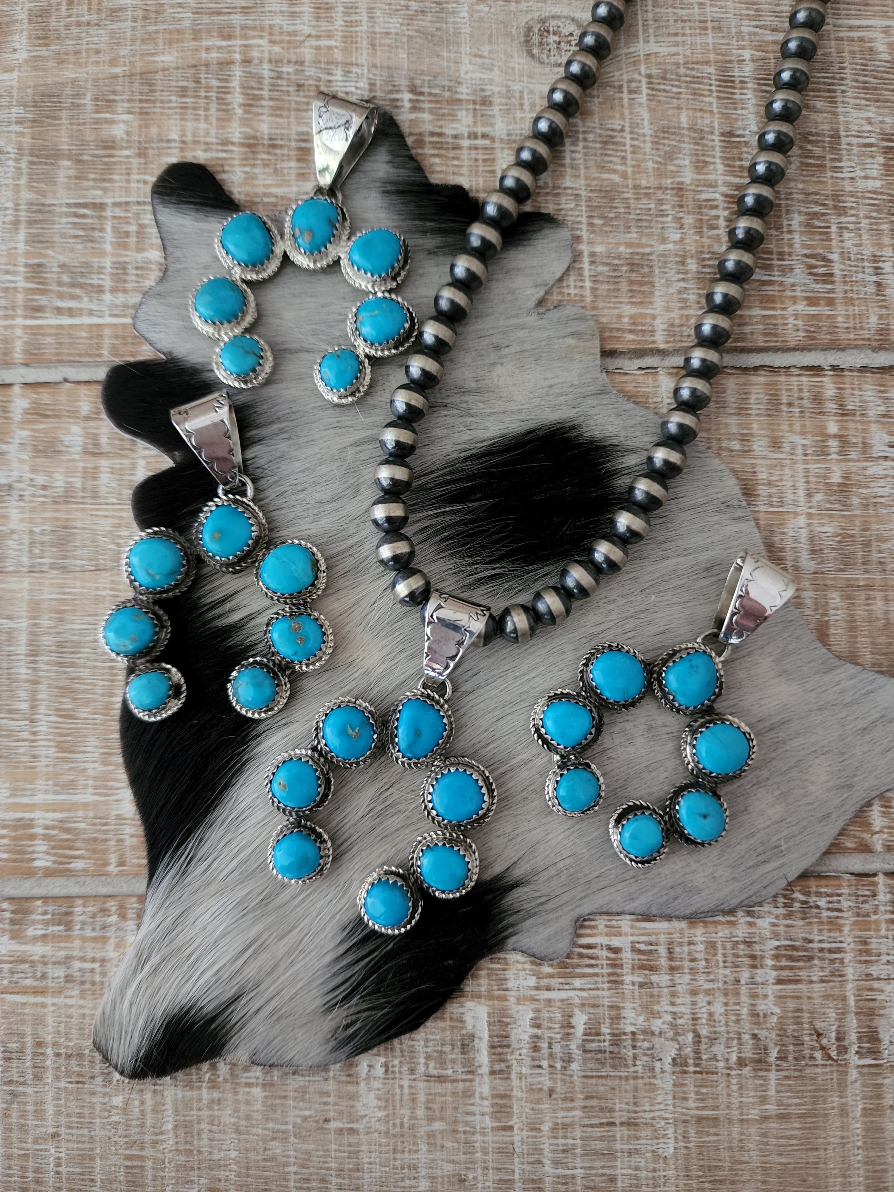 RITA DAWES TURQUOISE NAJA PENDANT