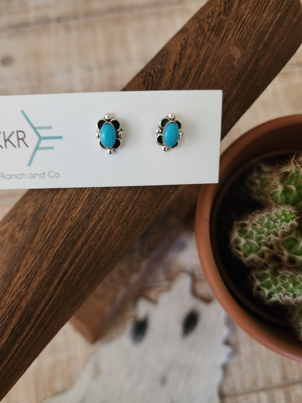 ZUNI TURQUOISE OVAL STUDS
