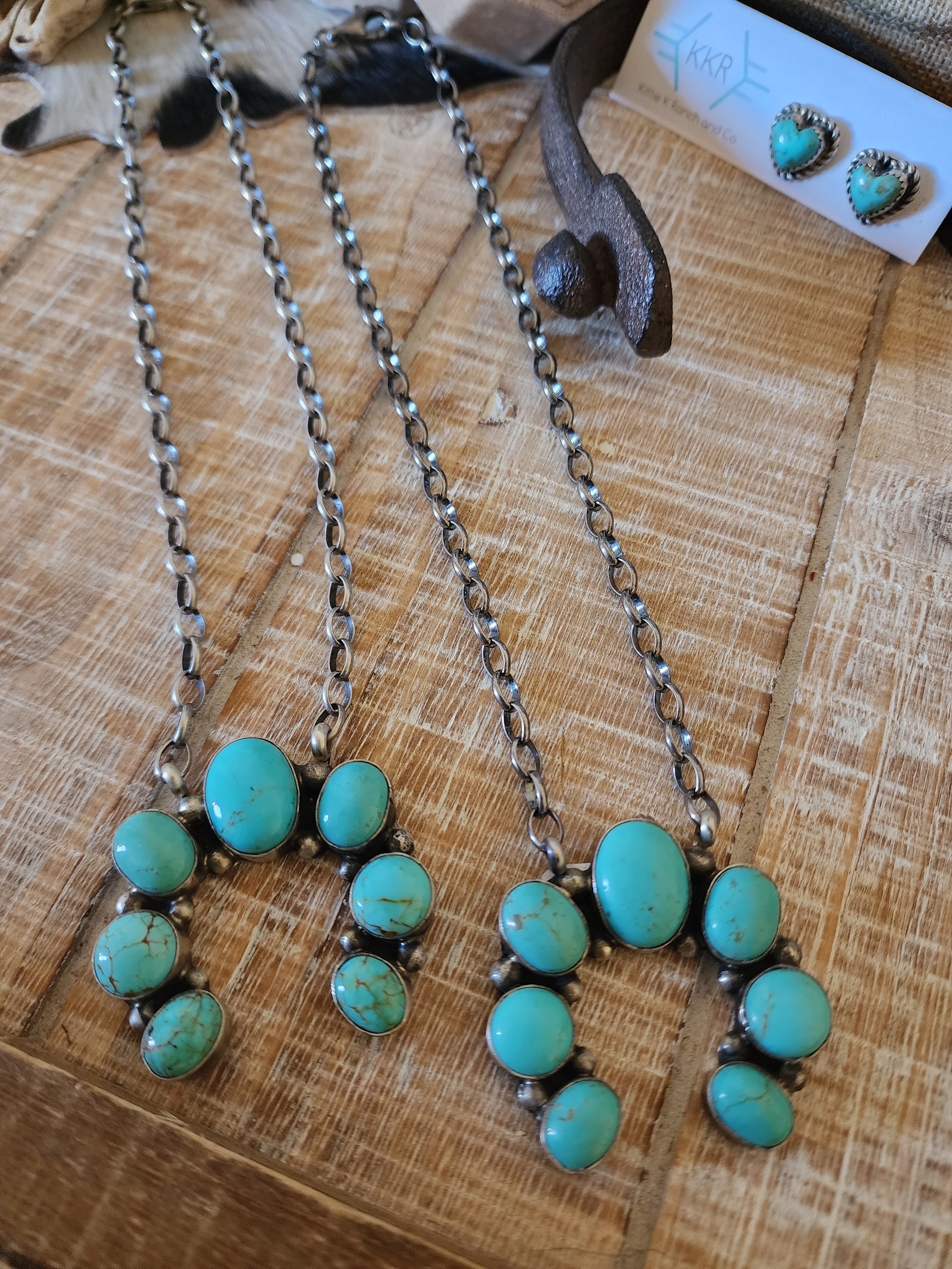 AUGUSTINE LARGO KINGMAN TURQUOISE NAJA NECKLACE