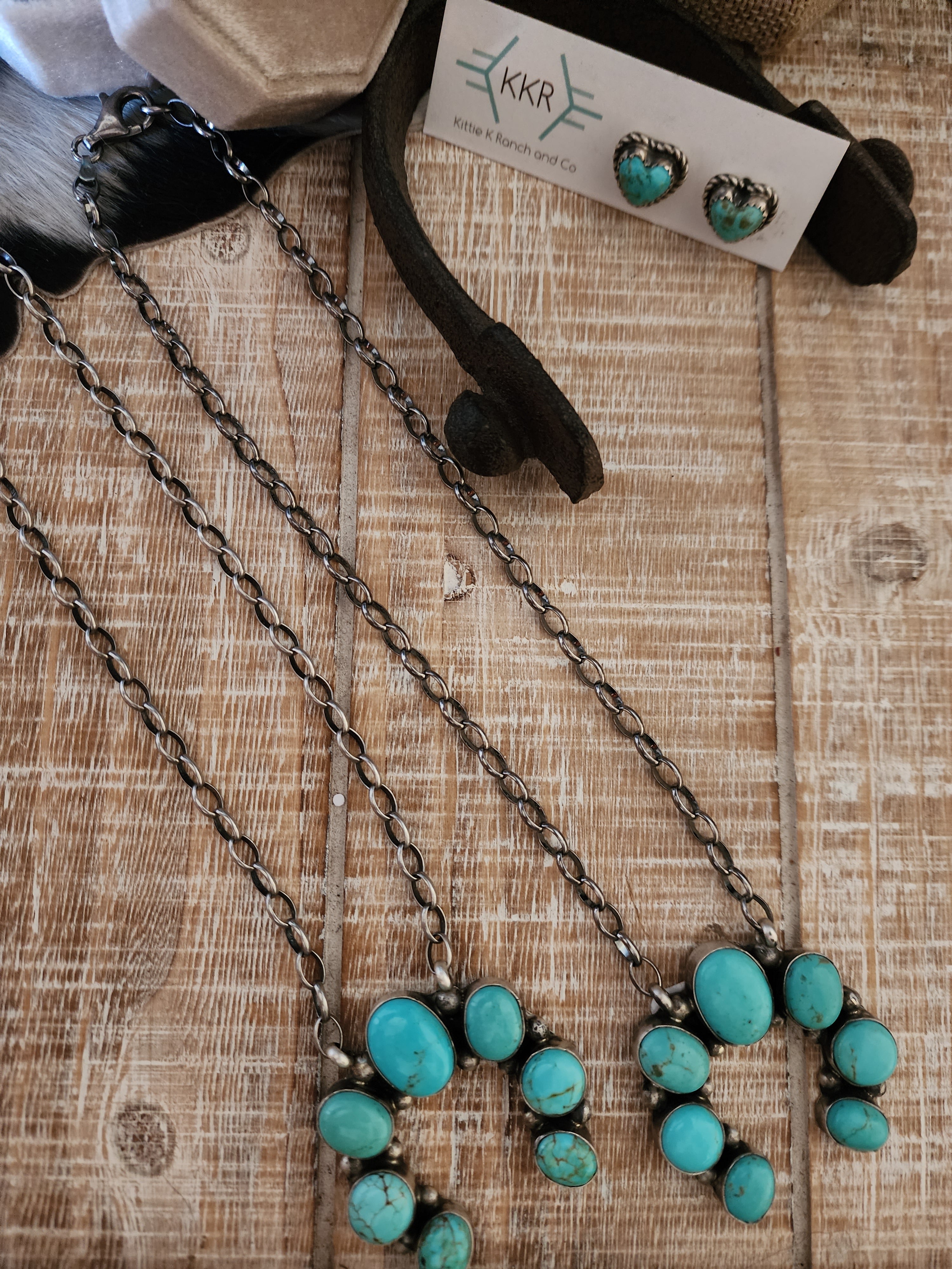 AUGUSTINE LARGO KINGMAN TURQUOISE NAJA NECKLACE