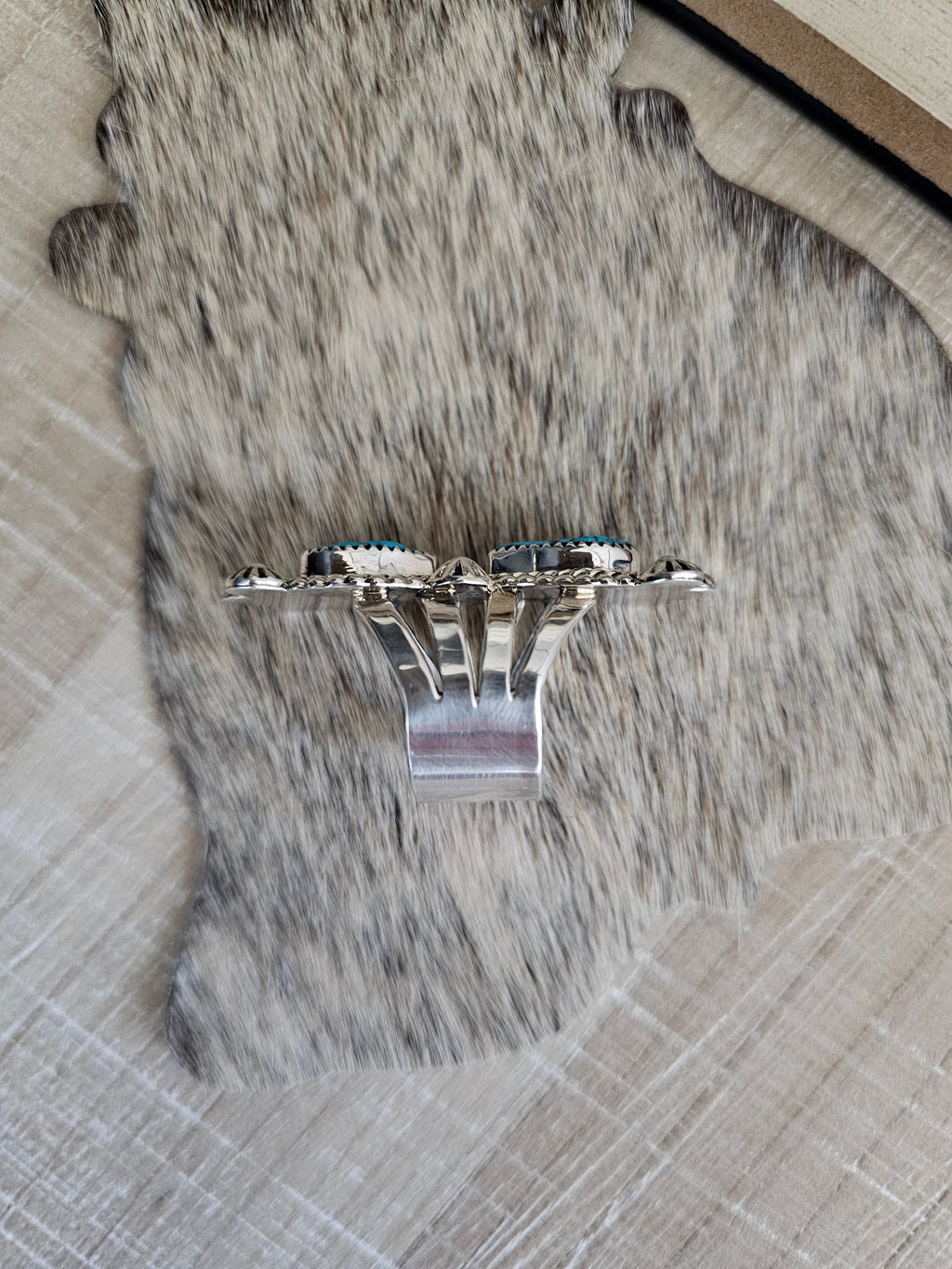 JAMIE SAUNDERS DOUBLE TURQUOISE STONE RING
