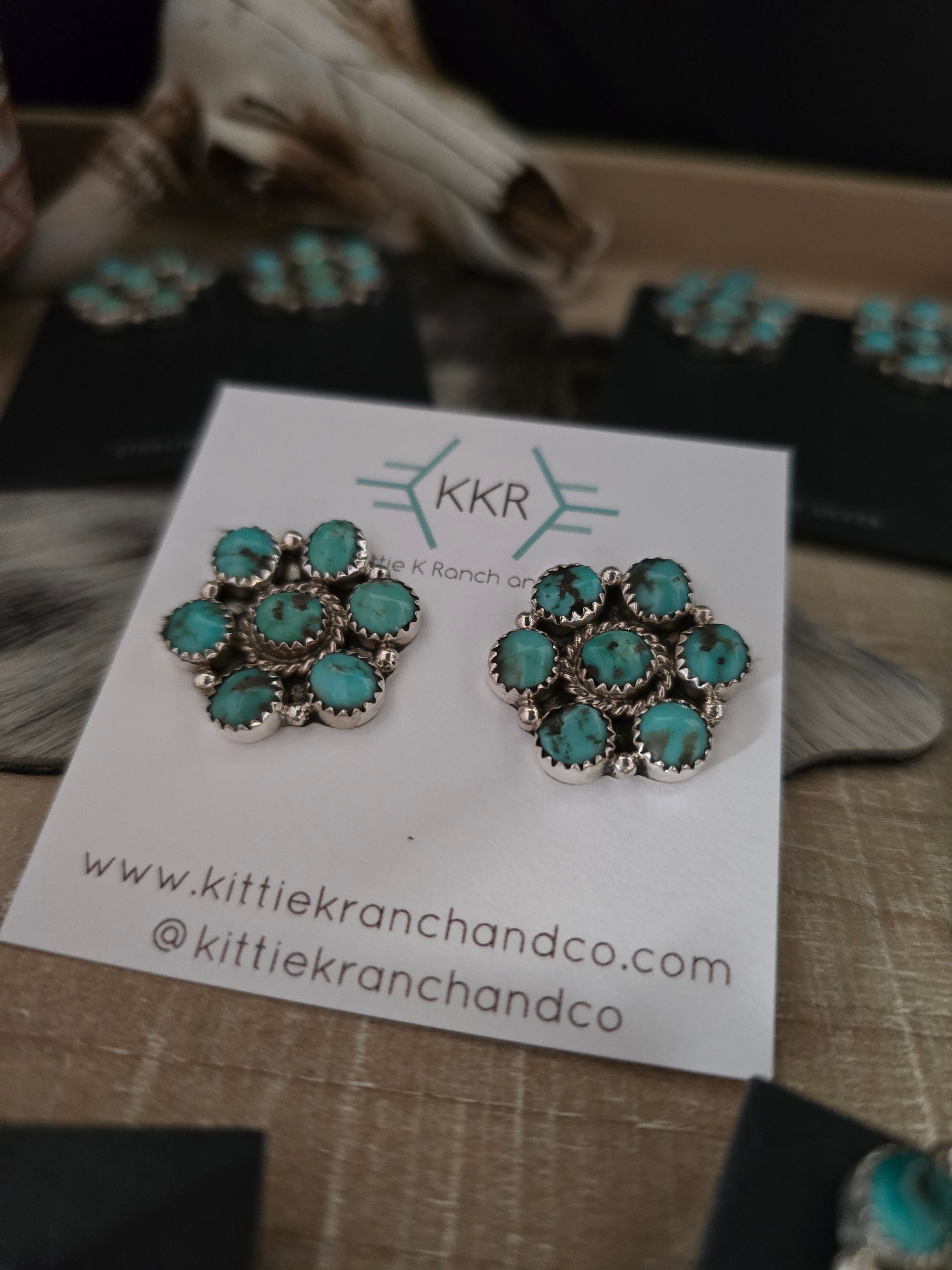 THE MAXINE RAMIREZ KINGMAN TURQUOISE CLUSTER LARGE STUDS