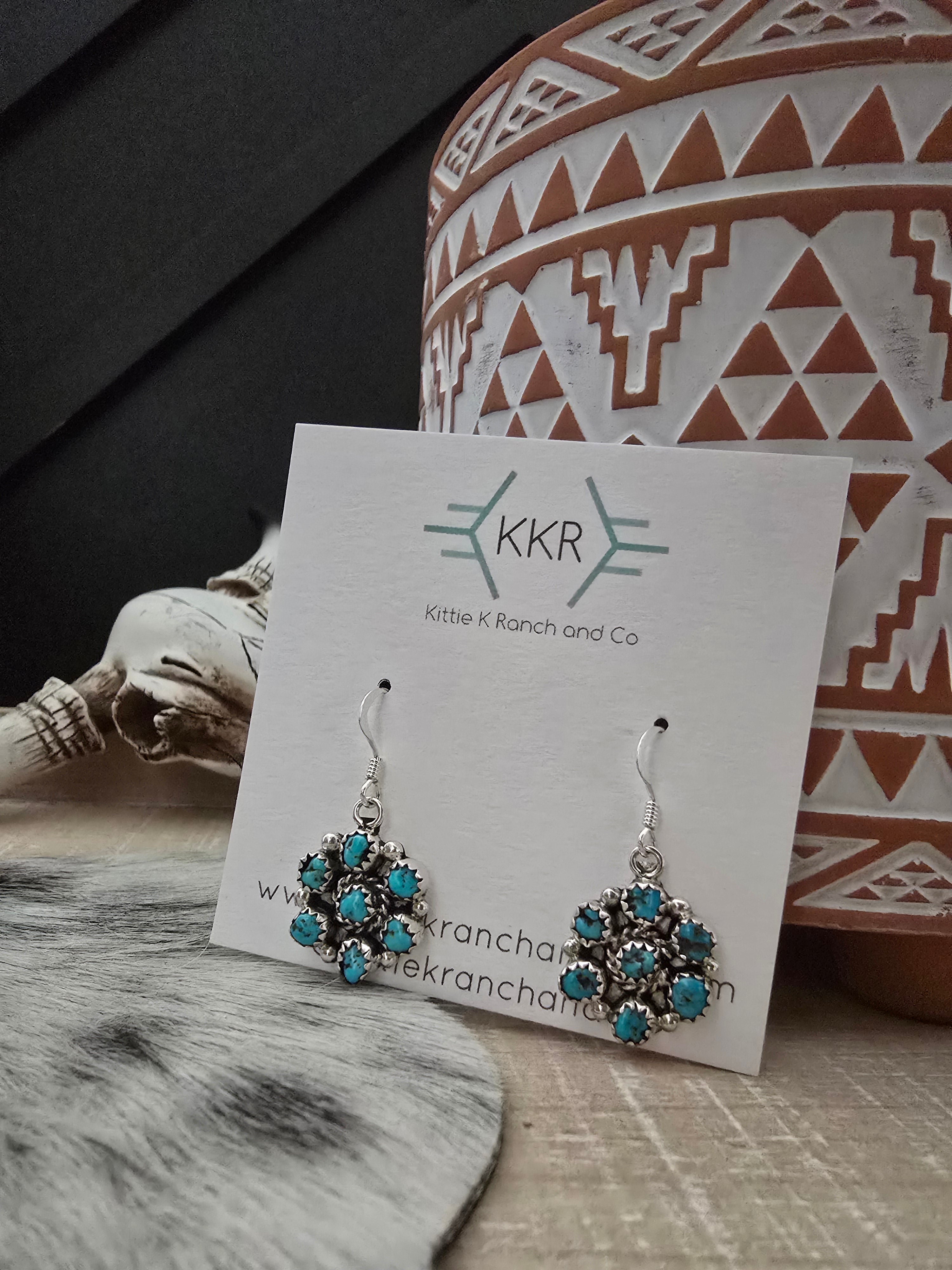 MAXINE RAMIREZ KINGMAN TURQUOISE LITTLE CLUSTER DANGLE EARRINGS