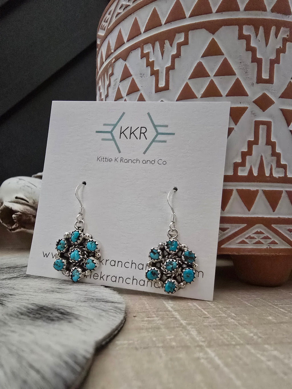 MAXINE RAMIREZ KINGMAN TURQUOISE LITTLE CLUSTER DANGLE EARRINGS