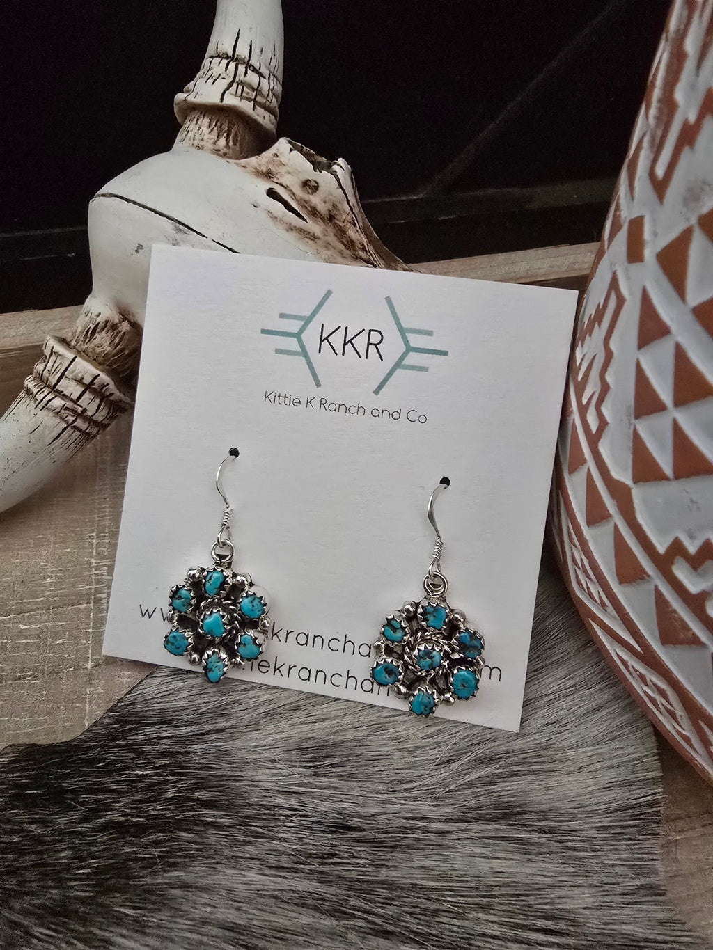 MAXINE RAMIREZ KINGMAN TURQUOISE LITTLE CLUSTER DANGLE EARRINGS