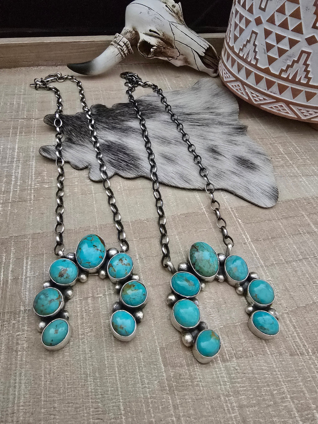 AUGUSTINE LARGO KINGMAN TURQUOISE NAJA NECKLACE