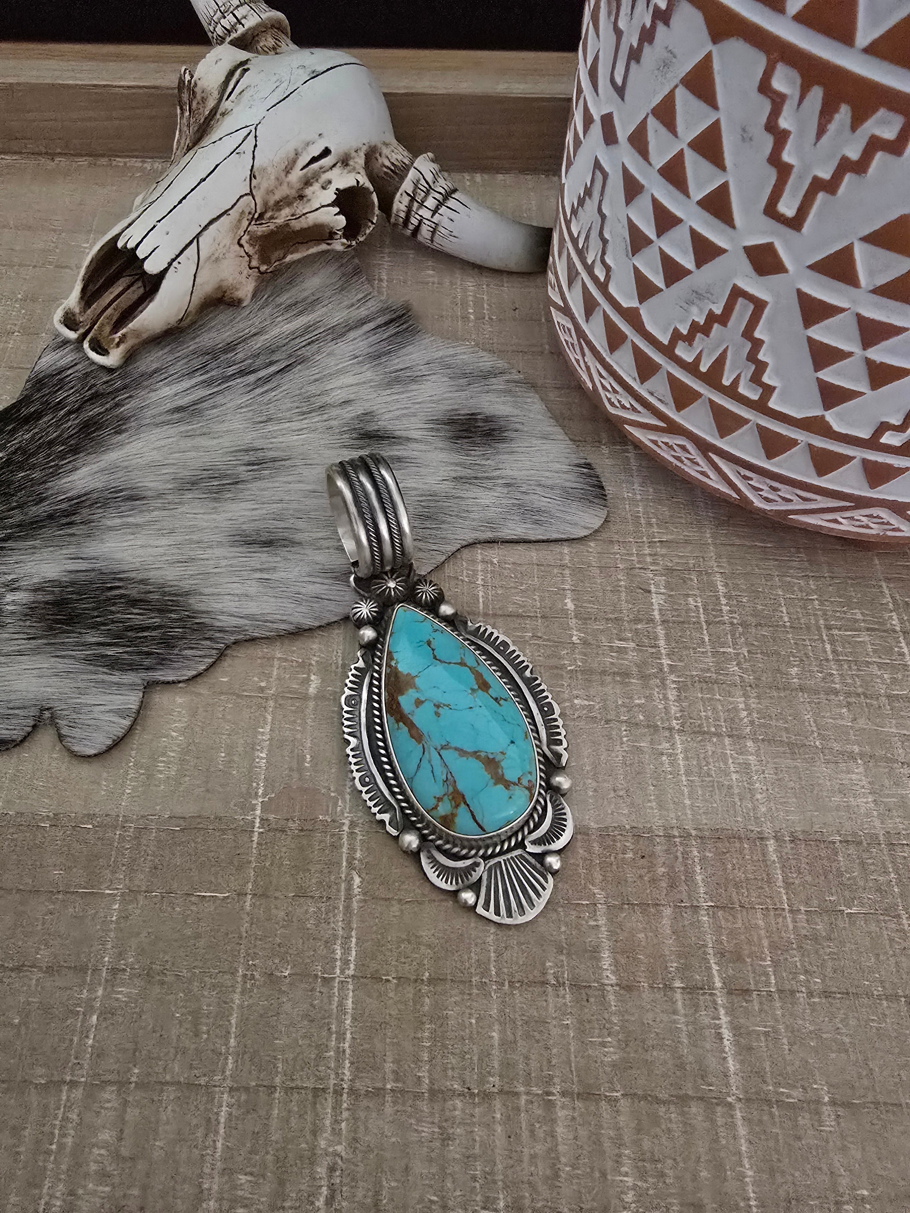 MIKE CALADITO KINGMAN TURQUOISE PENDANT
