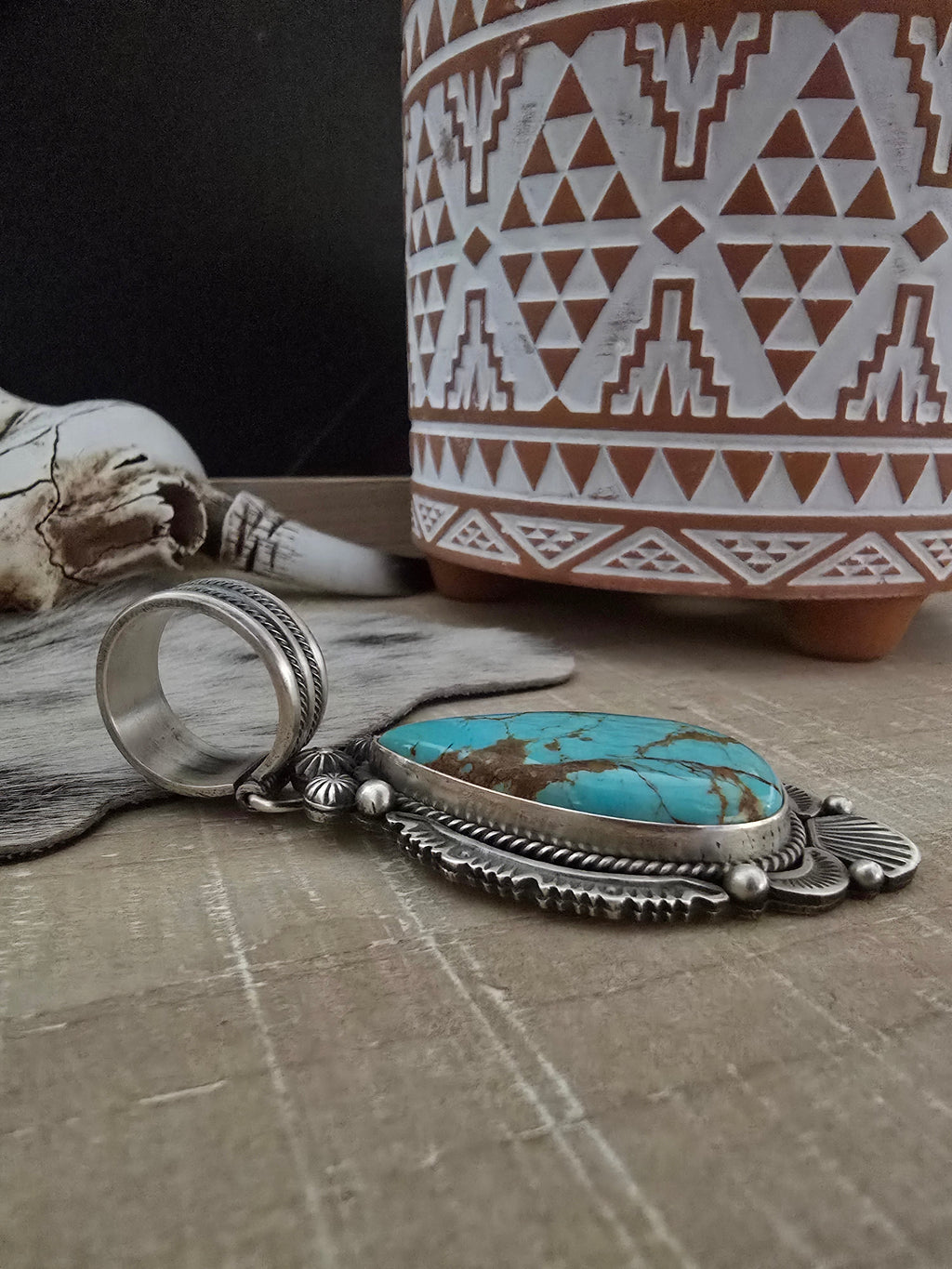 MIKE CALADITO KINGMAN TURQUOISE PENDANT