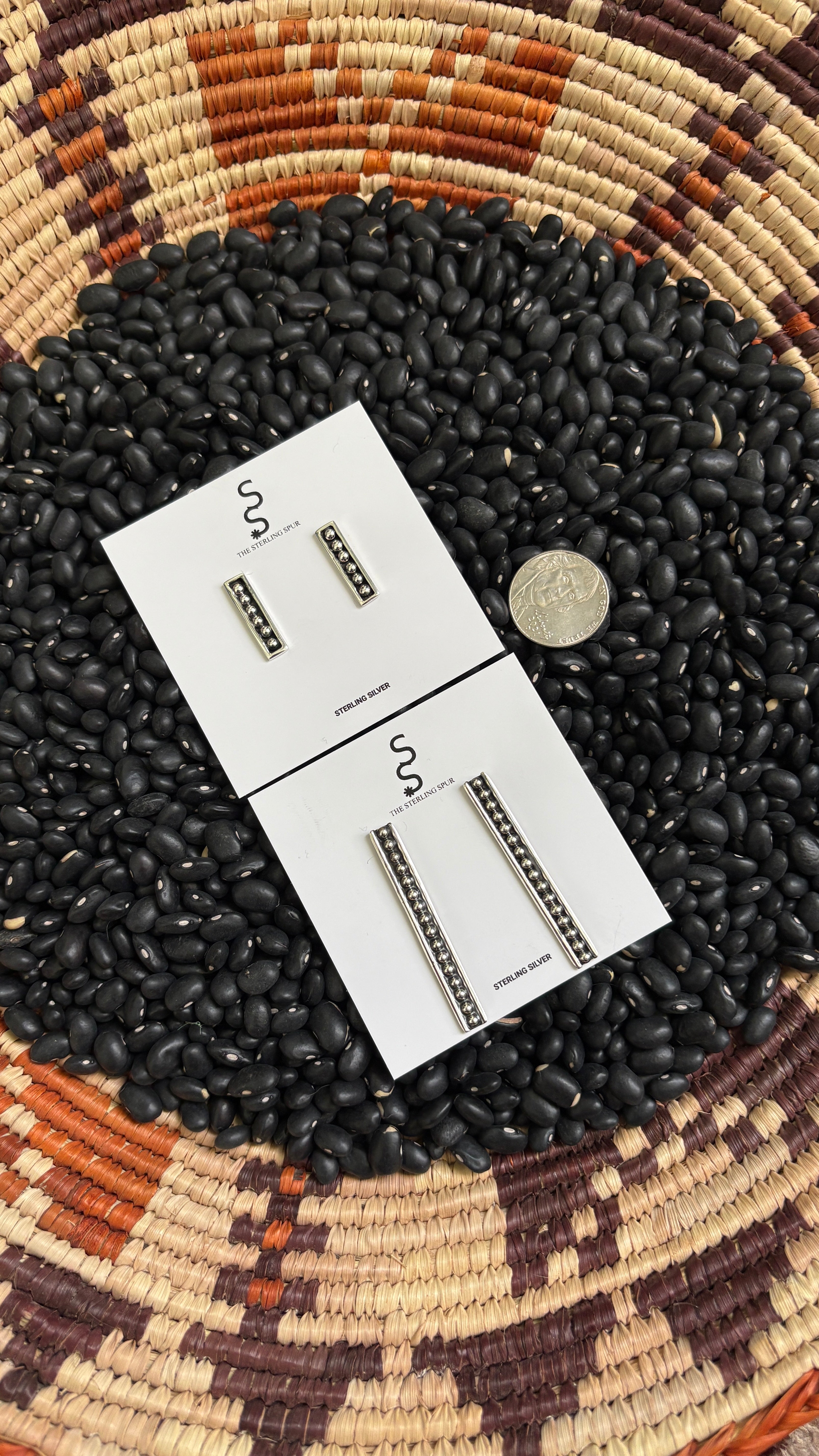 BALL BAR EARRINGS - THIN