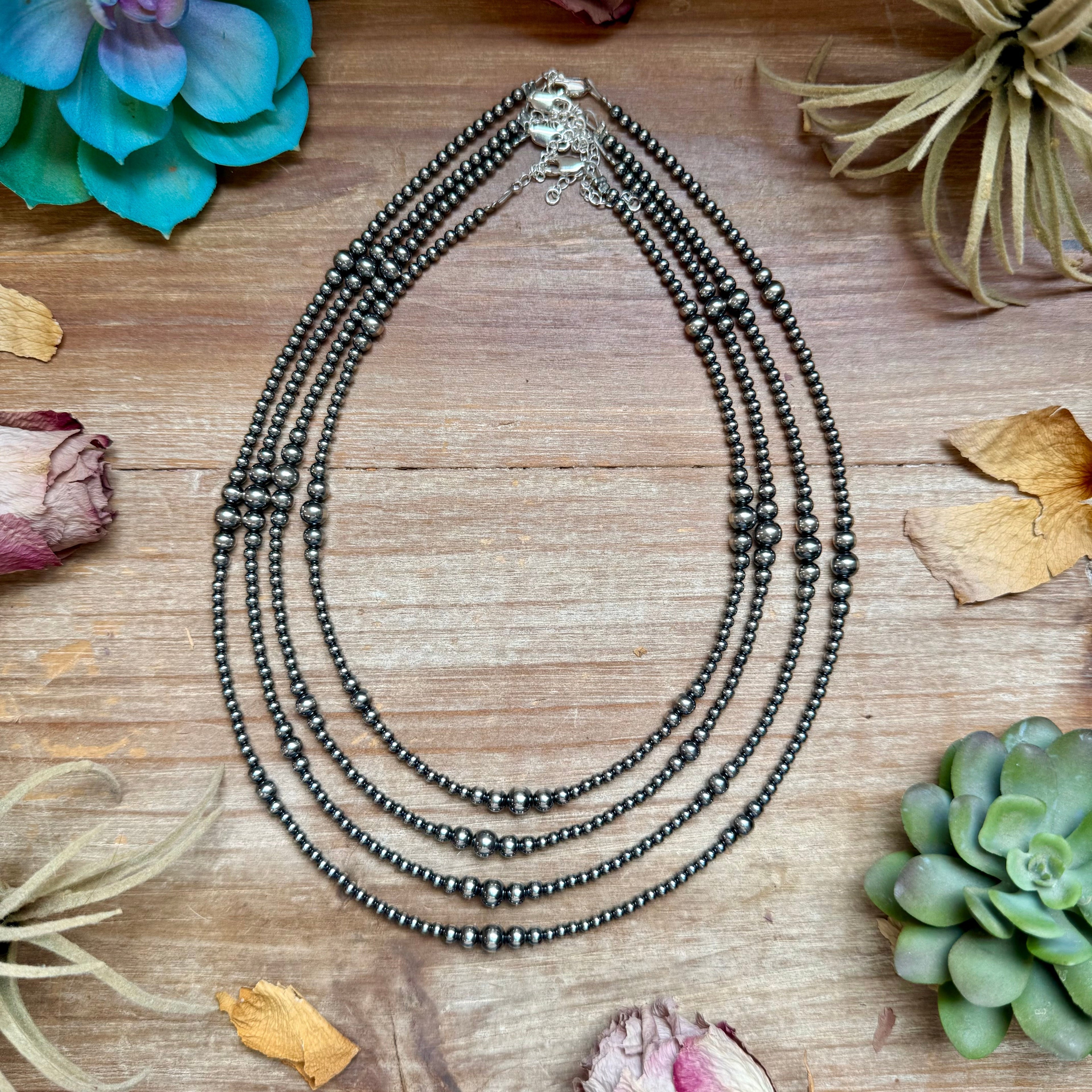 20 inch Graduated Sterling Silver Pearl Necklace