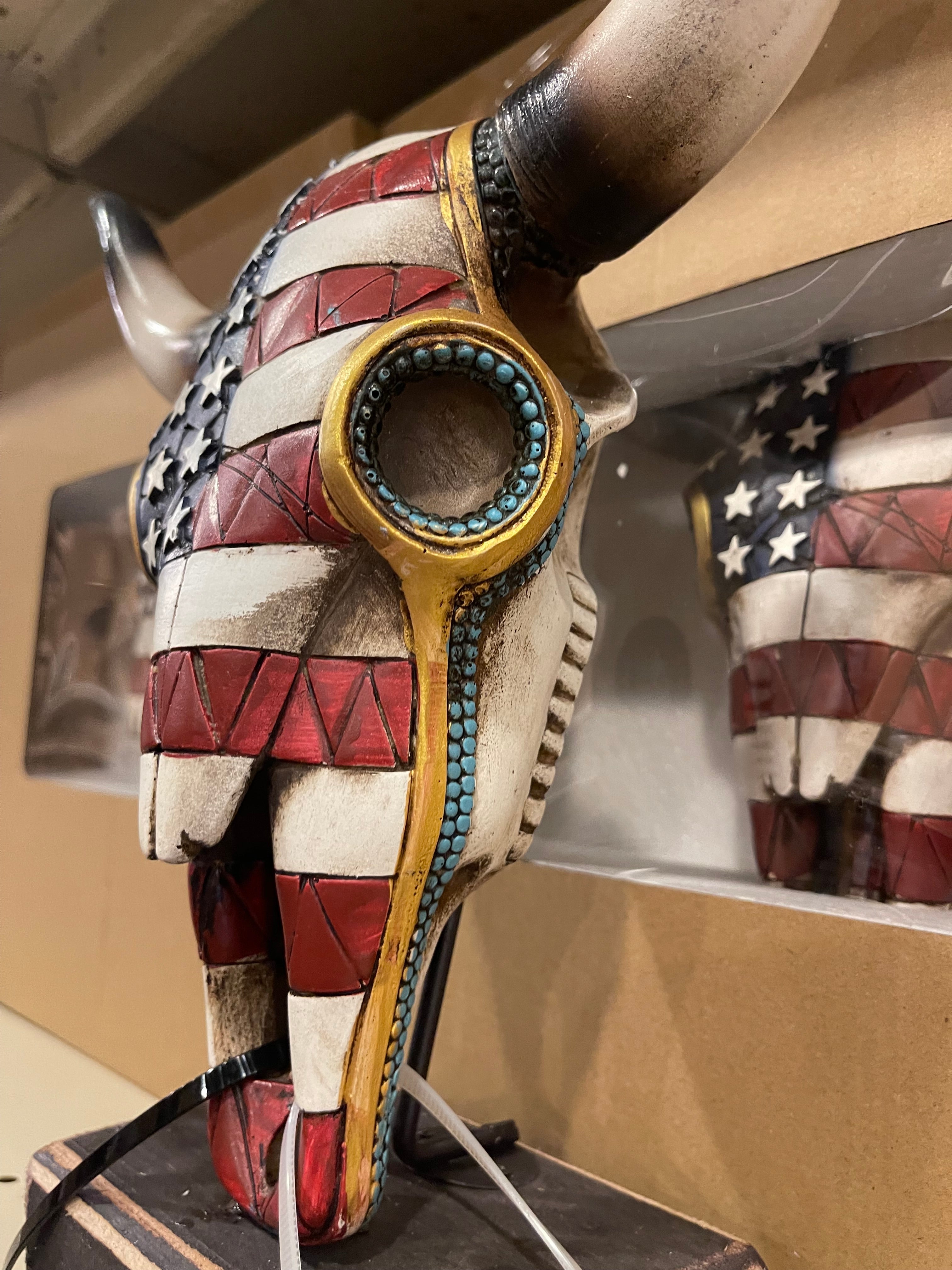 Americana US Cowskull Statue