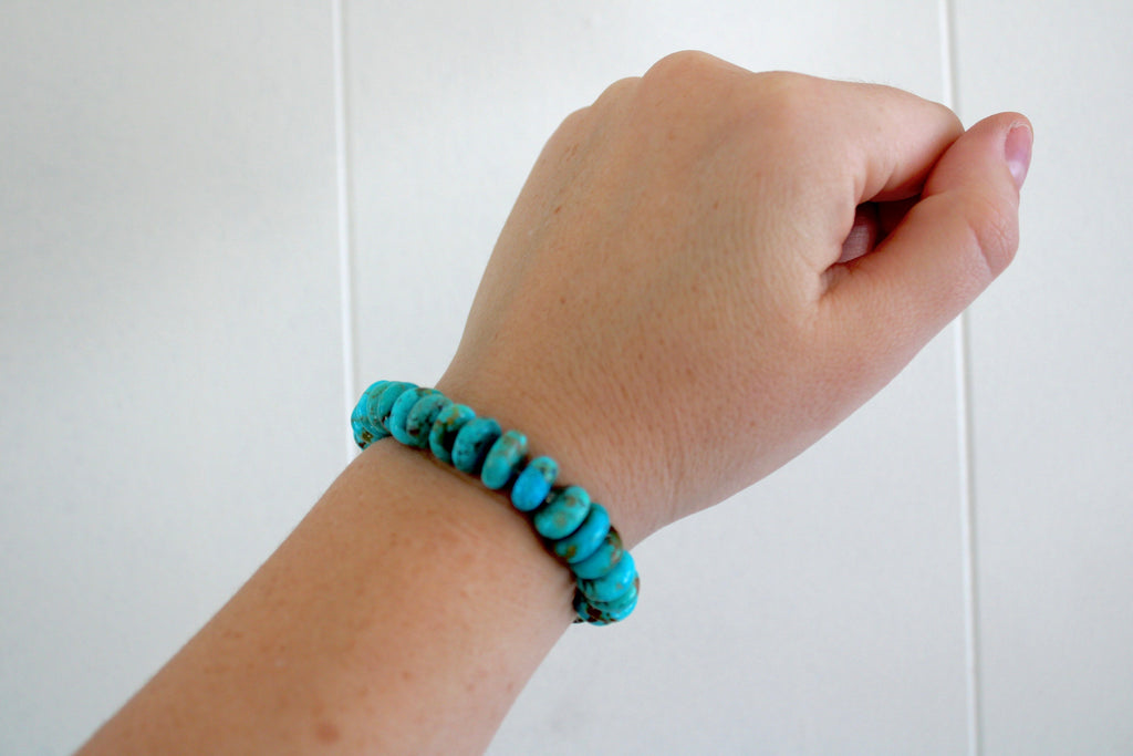 Kingman Turquoise Beaded stretchy Bracelet