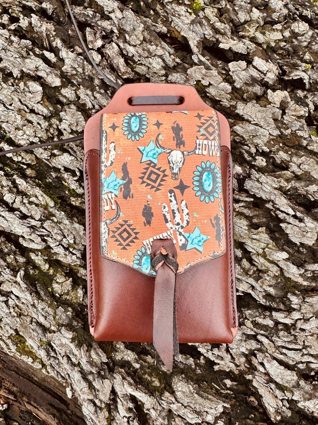 Howdy Leather Cell Phone Back Cinch Holder