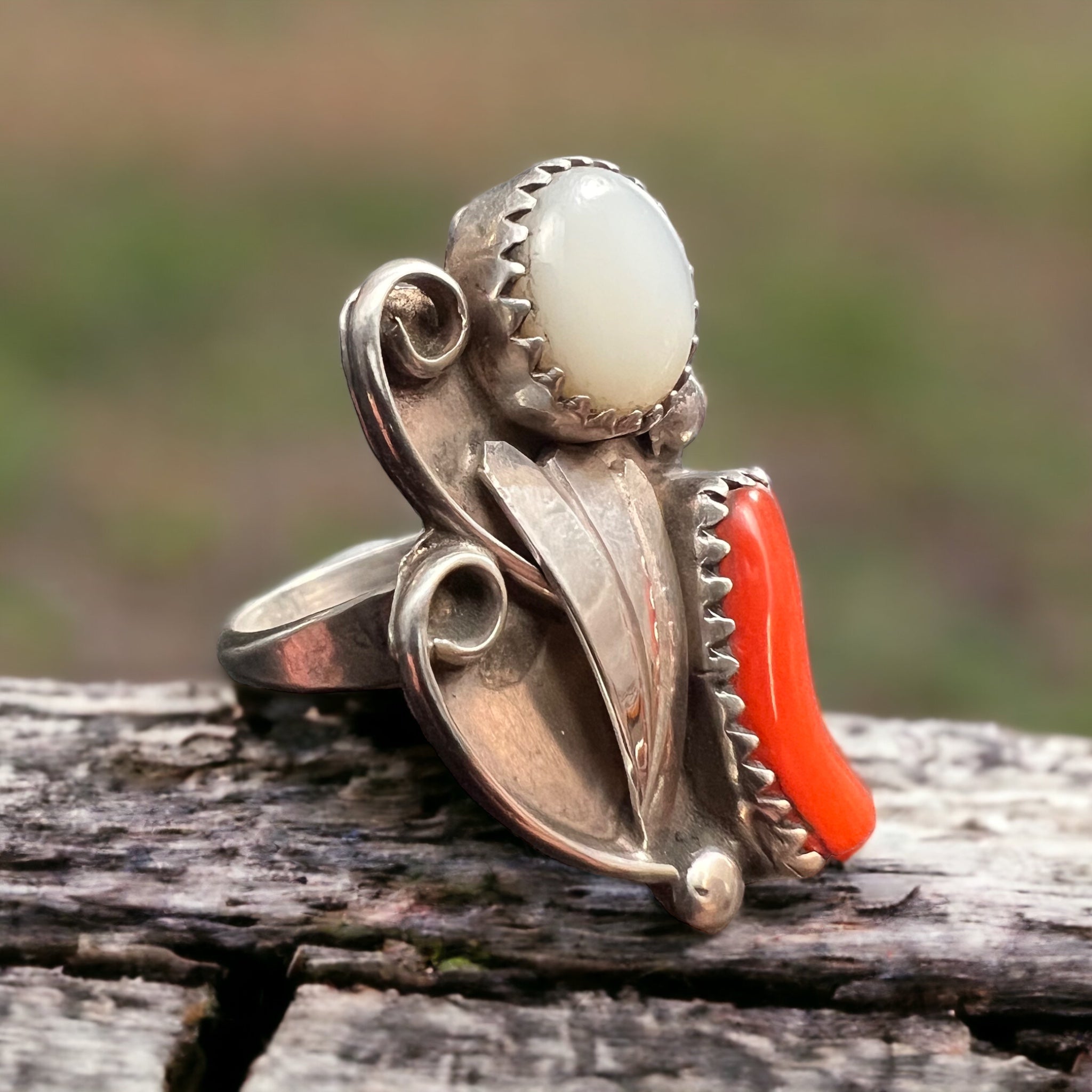 Coral & Mother of Pearl Sterling Silver Flower-Style Ring — Size 5