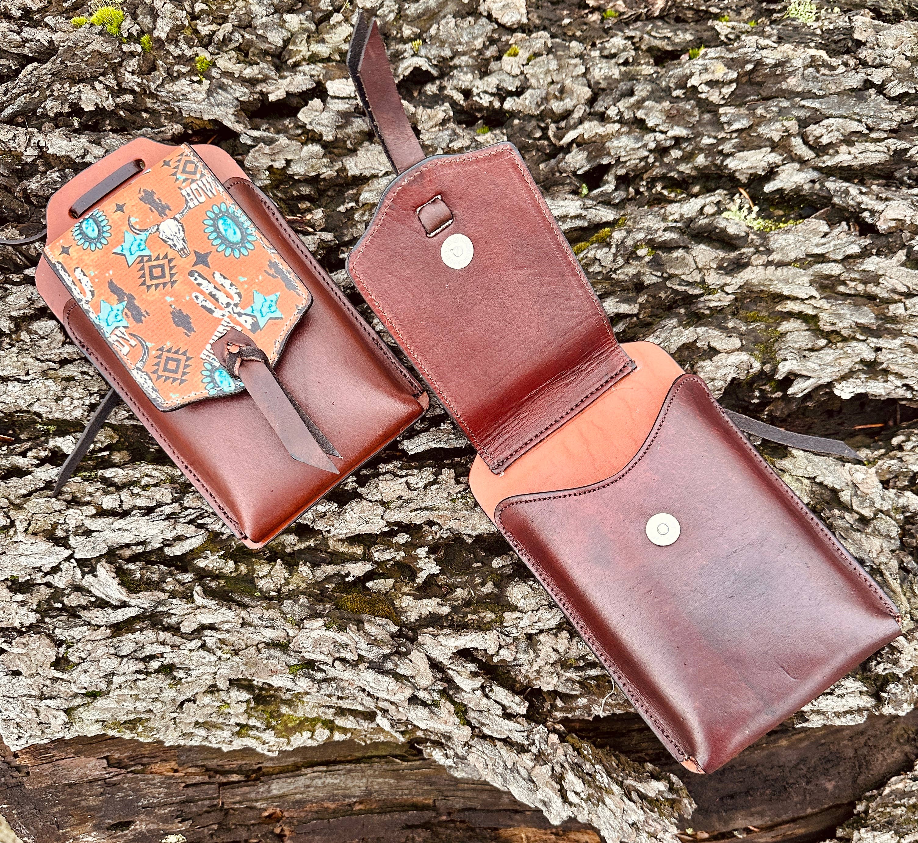 Howdy Leather Cell Phone Back Cinch Holder