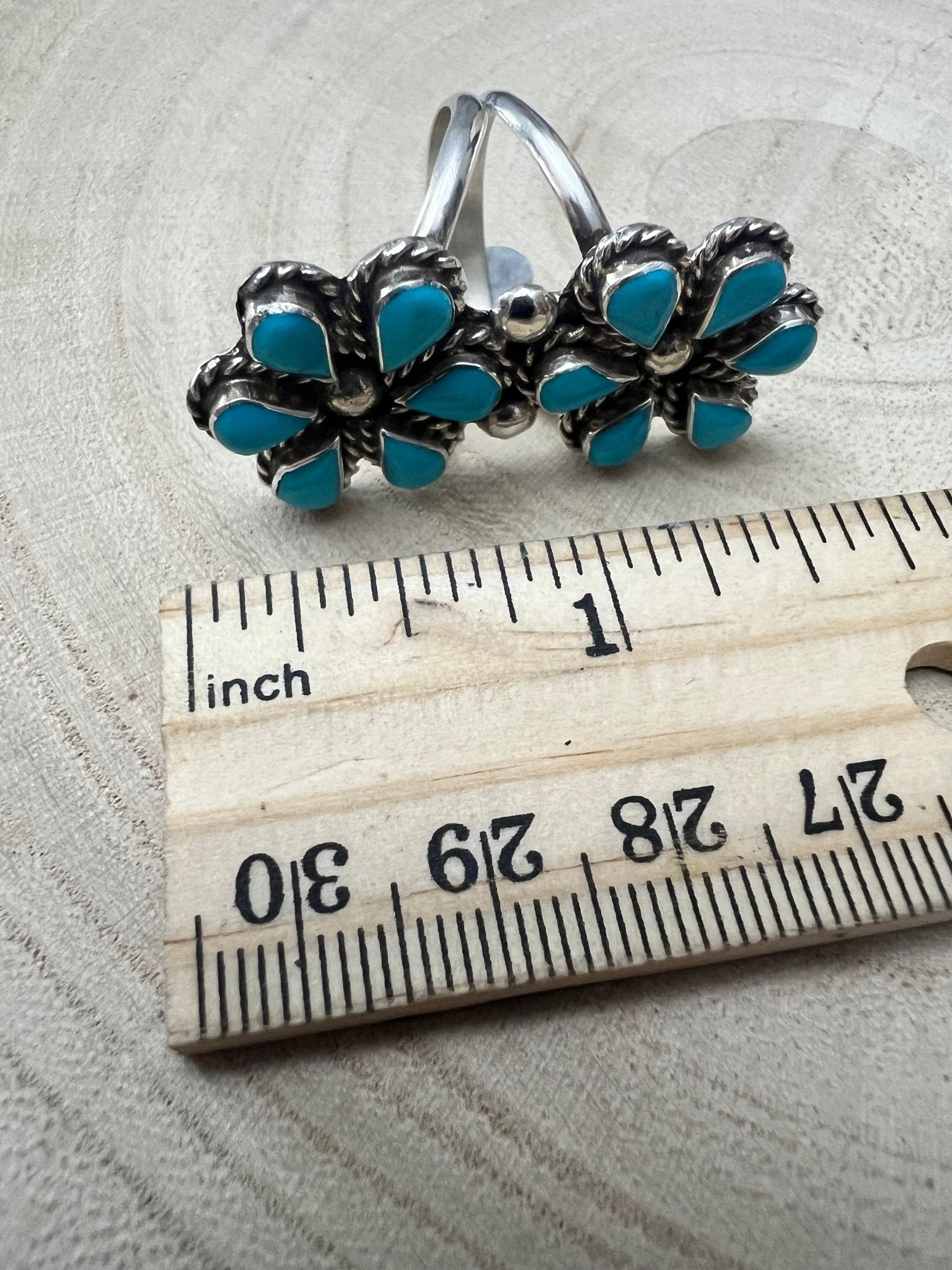 Gina Dosedo Zuni Sterling Silver Ring with Turquoise — Size 7.5