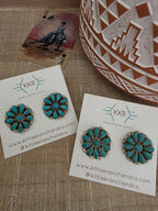 ALICIA WILSON KINGMAN TURQUOISE CLUSTER STUD EARRINGS