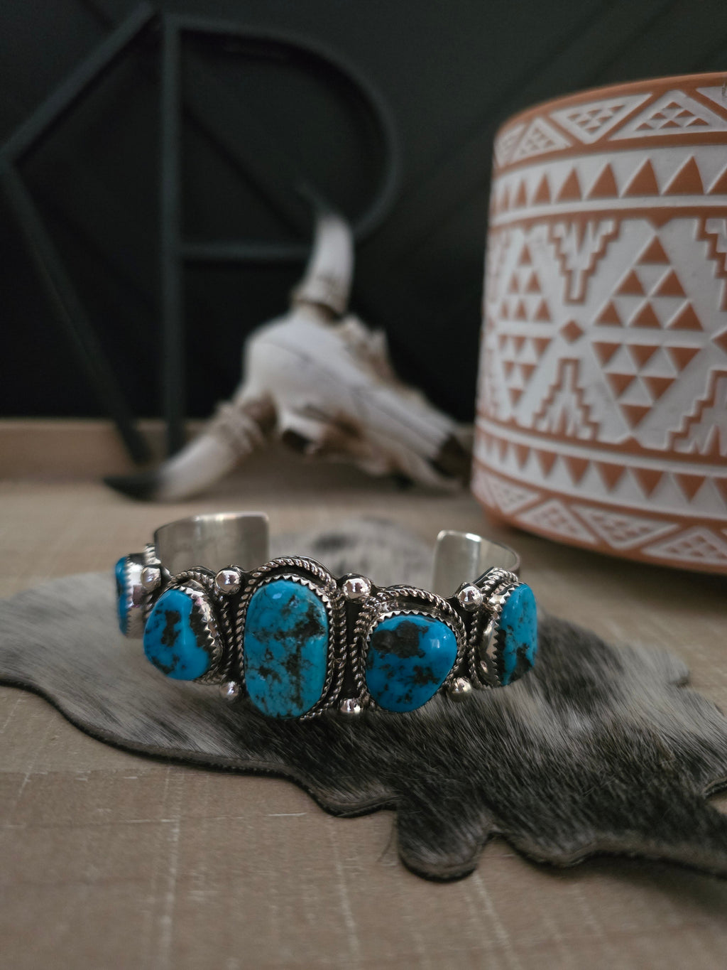 RAYMOND YAZZIE FIVE STONE KINGMAN TURQUOISE CUFF