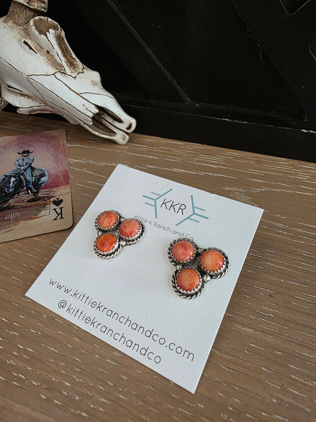 THE MAXINE RAMIREZ SPINY OYSTER SHELL CLUSTER STUDS
