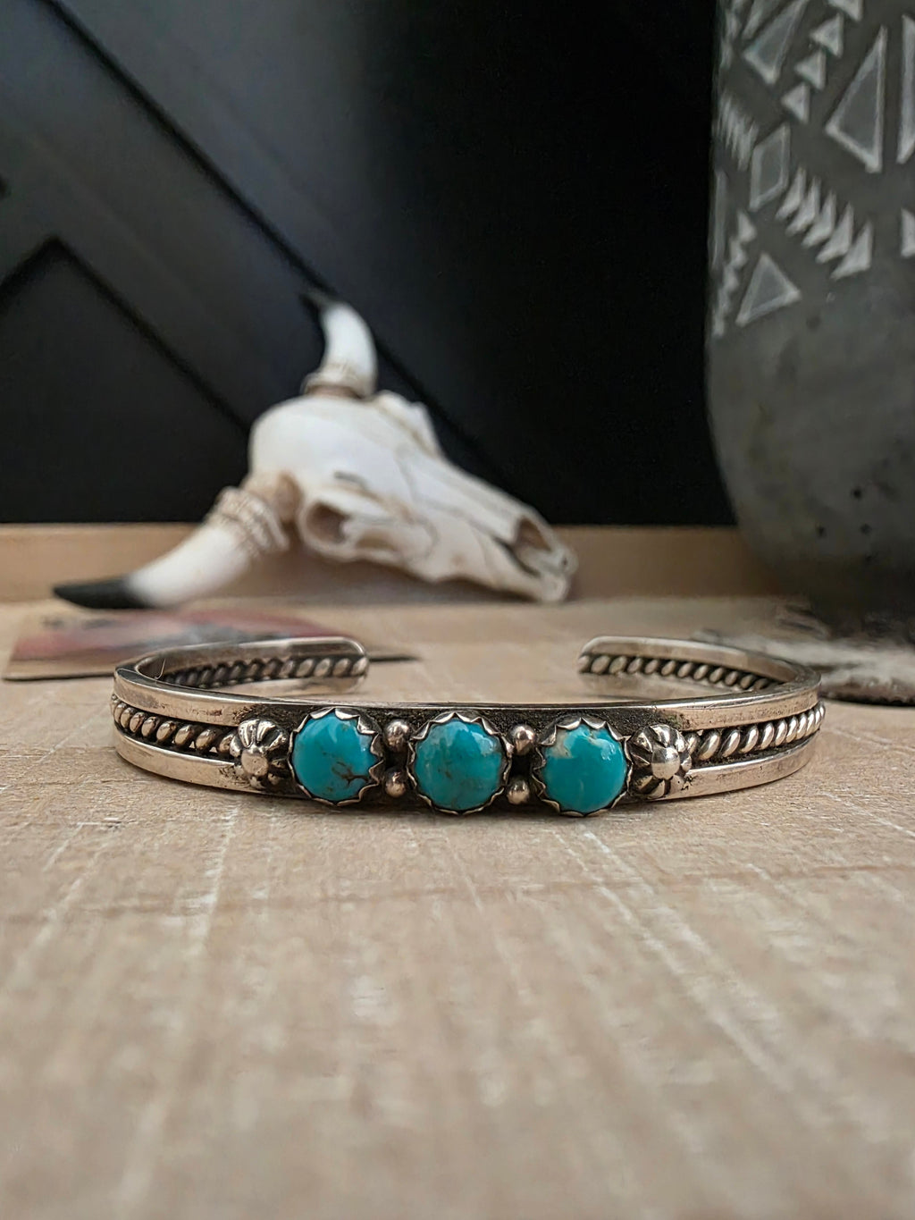 THE KINGMAN TURQUOISE THREE STONE CUFF
