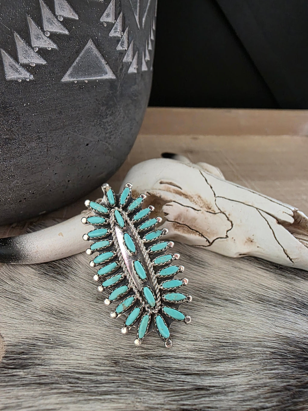 ROSEMARY TOM NEZ TURQUOISE NEEDLEPOINT CLUSTER RING