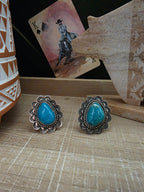 JUNIOR BEGAY SCALLOPED BORDER TURQUOISE RING