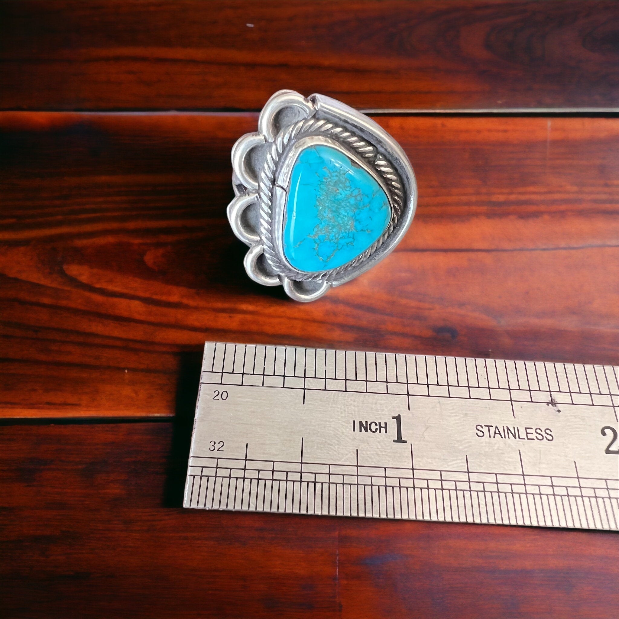 Turquoise Cabochon Sterling Silver Flower-Base Ring — Size 7